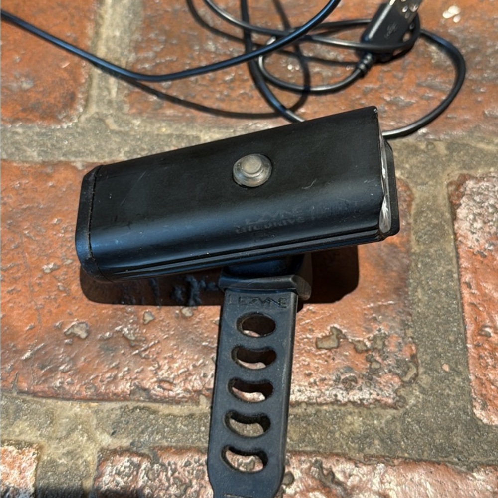 Lezyne XL1000 Black Bike Light
